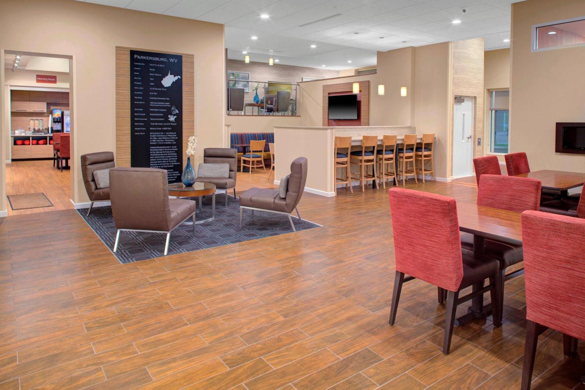 Towneplace Suites By Marriott Parkersburg Εξωτερικό φωτογραφία
