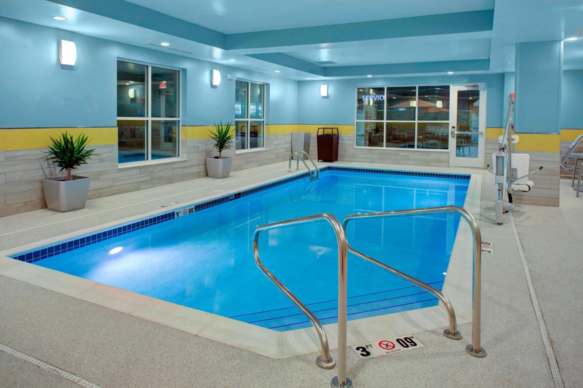 Towneplace Suites By Marriott Parkersburg Εξωτερικό φωτογραφία